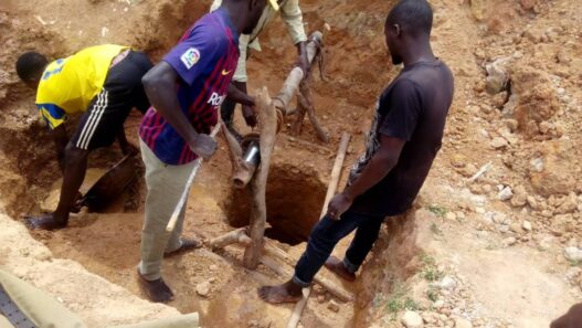 Nigeria’s Interior Minister Warns Against Cover-Up in Niger Miners’ Death Investigation